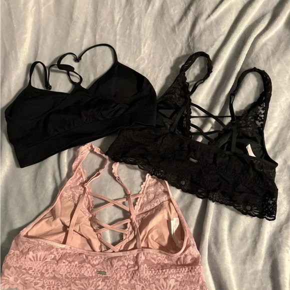 10 Items for $20: Victoria's Secret Black and Pink Lace Bralette Trio - Picture 4 of 4